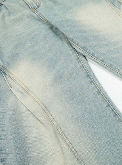 Close-up of Blue curved knife washed cowboy cleanfit fabric