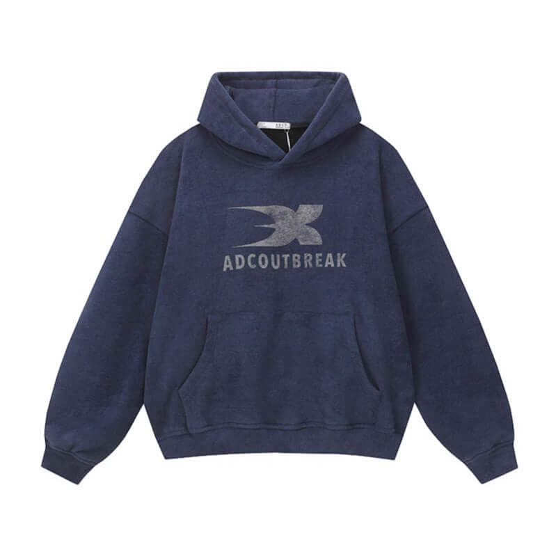 Model wearing Gray letter print oversized hoodie thickened by Grozavu