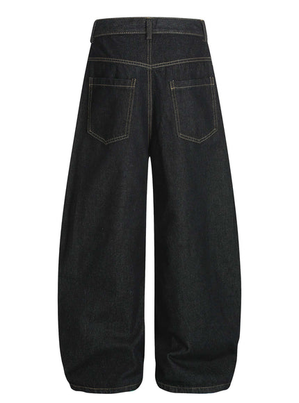 Structured Jeans by Grozavu - Lifestyle Perspective (Pos 2)