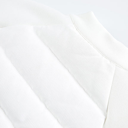 Jachetă scurtă cu guler în picioare din puf