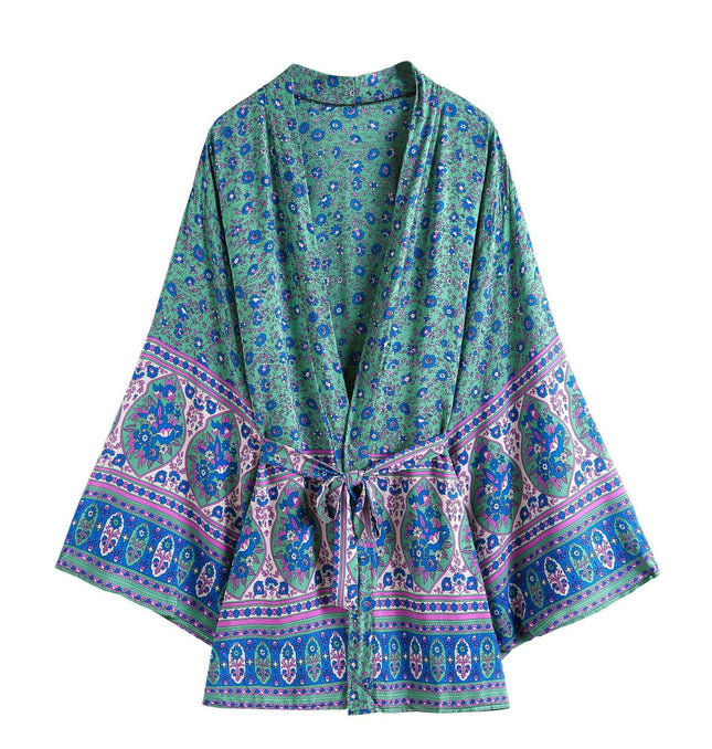 Vacation Vibes: Loose-Fit Cotton Totem Print Cardigan! at €37.99