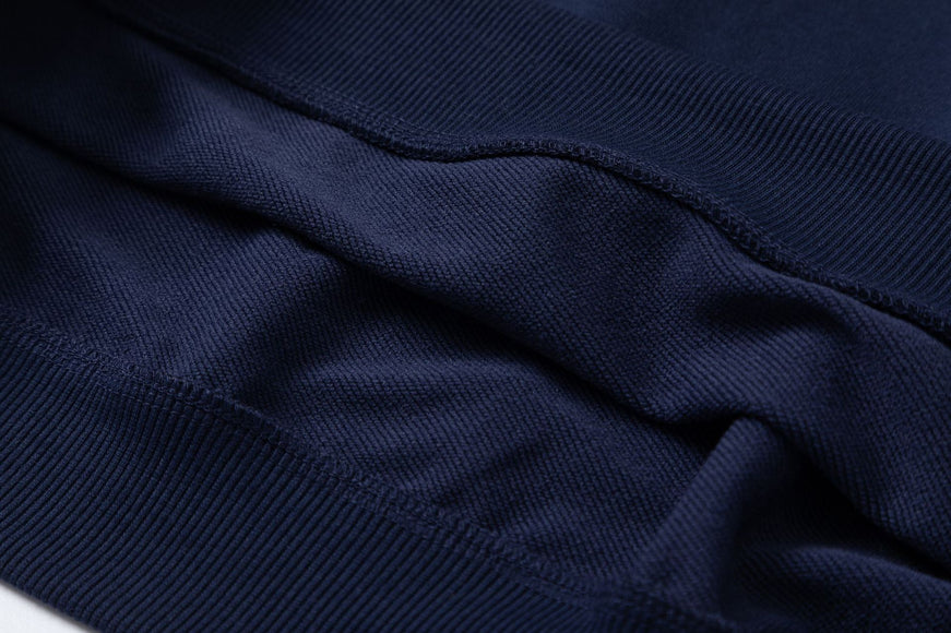 Felpa con cappuccio di media lunghezza con stampa di renna natalizia