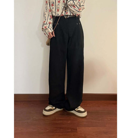 Wide Leg Straight Casual Pants – Loose Fit worn with a patterned shirt and sneakers on a wooden floor.