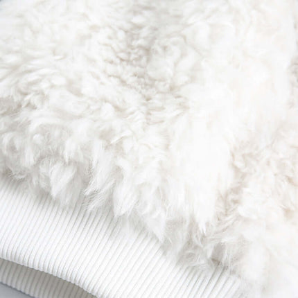 Close-up of the cozy fabric of the Wool Warm Cotton Coat – Loose Fit, showcasing its soft texture and warmth.