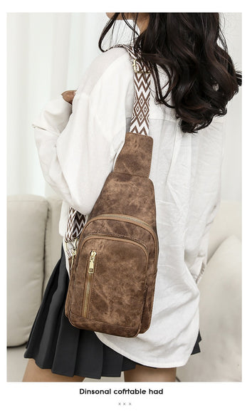 Rucsac Retro Versatil din Piele Moale cu Textură pentru Piept