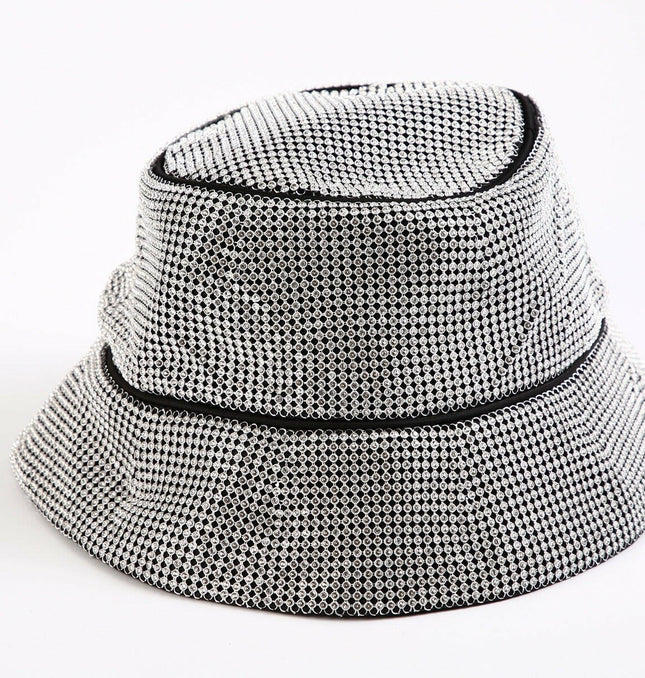 Grozavu Full-Diamond Wide-Brimmed Fisherman Hat at €39.00