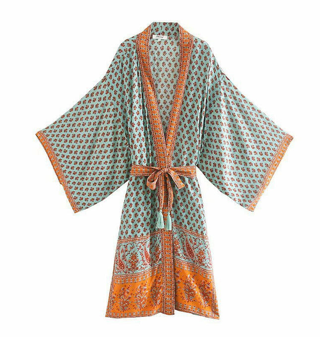 Grozavu's Cashew Print Kimono Cover-Up: Stylish & Versatile at €44.99