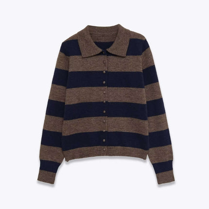 Brown polo collar knit sweater with Grozavu logo