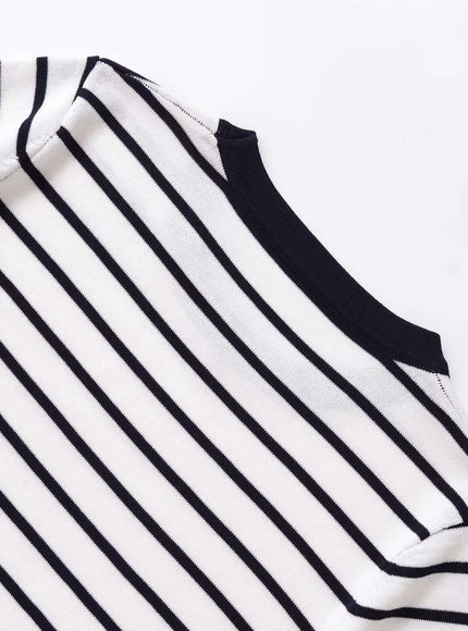 Elevated T-Shirt by Grozavu - Fabric Display (Pos 4)
