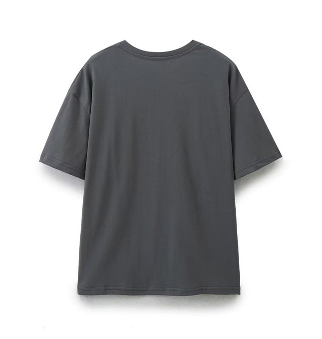 Organic relaxed cotton round neck t-shirt in dark gray, featuring a versatile short-sleeved design.