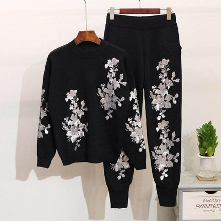 Grozavu Sequins Flower Sweater & Trousers Set at €99.00