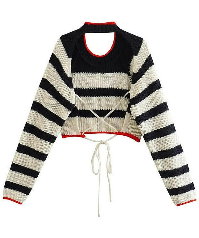 Chic & Contemporary: Grozavu's TRAF Knitted Sweater with Striped Back Detail!
