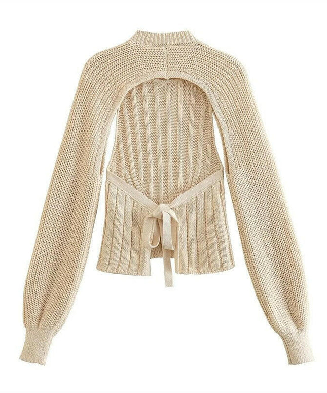 Grozavu Chic: Long Sleeve Hollow Back Sweater