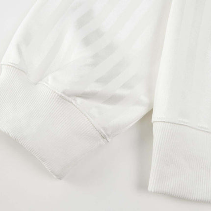 Hanorac retro cu dungi întunecate și patchwork