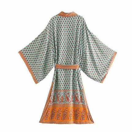 Grozavu's Cashew Print Kimono Cover-Up: Stylish & Versatile at €44.99