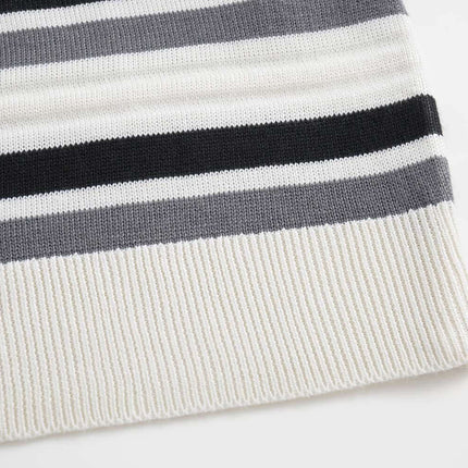 Pull en tricot à lettres en blocs de couleurs - Coupe ample