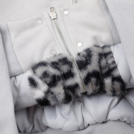 Manteau à capuche brodé – Coupe ample