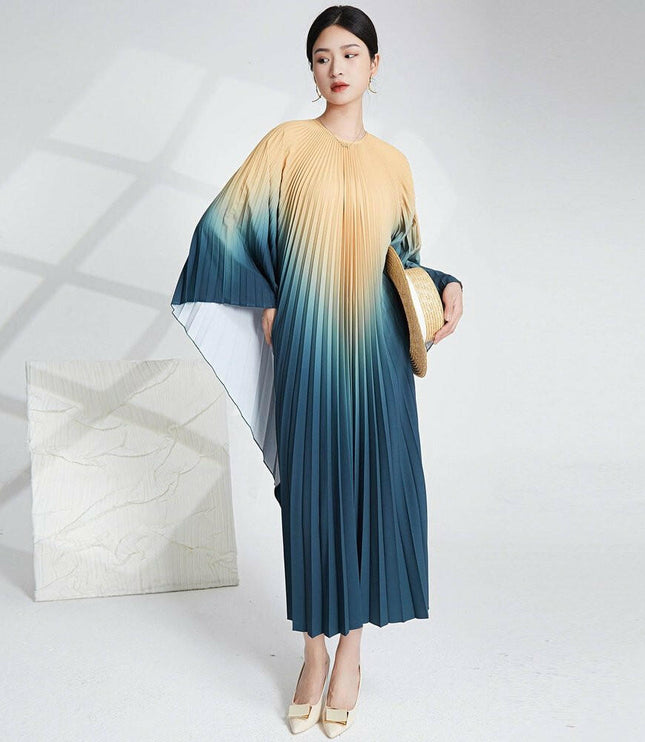 Grozavu Irregular Long Sleeve Pleated Dress: Gradient Print
