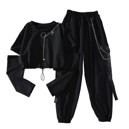 Grozavu Harajuku Two-Piece Cargo Pants with Chain Detail at €49.00