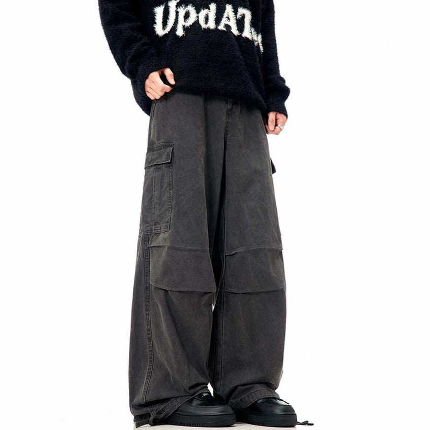 Black paratrooper work pants multiple pockets with Grozavu logo
