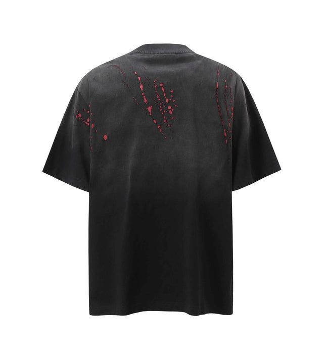 Retro Splatter Print T-Shirt – Loose Fit showcasing a relaxed fit with premium washed faded splatter design on the back.