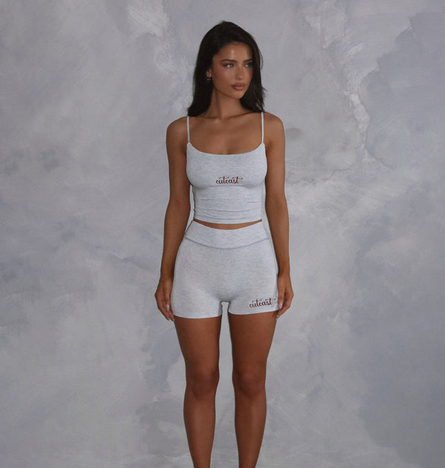 Casual Fit Square Neck Sleeveless Outfit