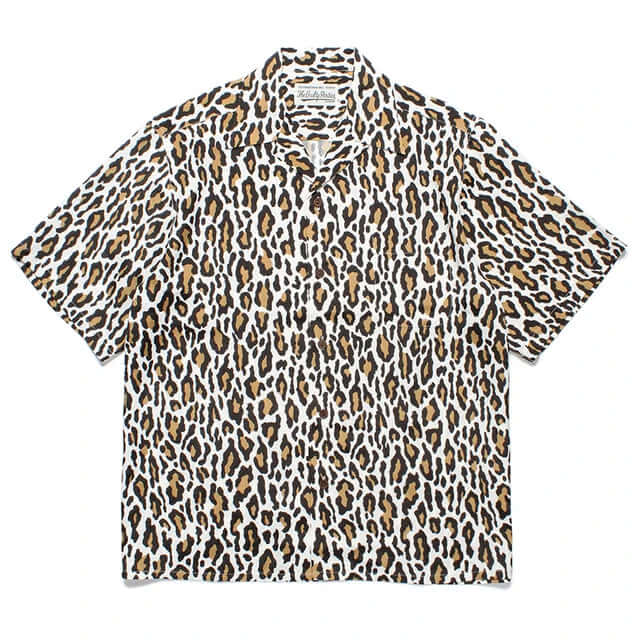 Front view of Classic Leopard Lapel Shirts - Grozavu brand streetwear