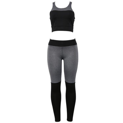 Workout Essentials: Women's Bra and Leggings at €29.00