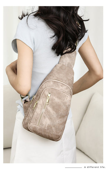 Rucsac Retro Versatil din Piele Moale cu Textură pentru Piept