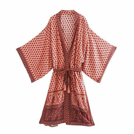 Grozavu's Cashew Print Kimono Cover-Up: Stylish & Versatile at €44.99