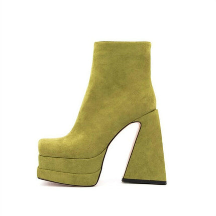 Grozavu: Fashion Platform Chunky Heel Ankle Boots at €128.99