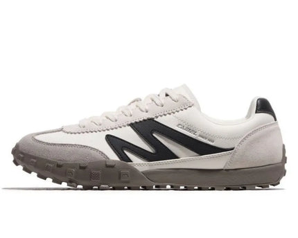 Scarpa Sportiva Piatta con Punta Rotonda a Contrasto