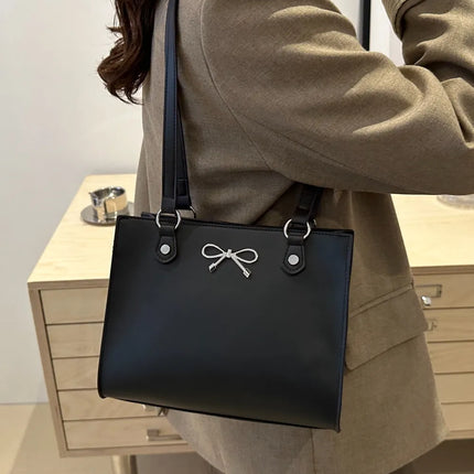 Bow PU Leather Shoulder Bag