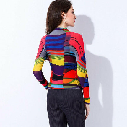 Grozavu Turtleneck Color Block Pleated Top at €77.99