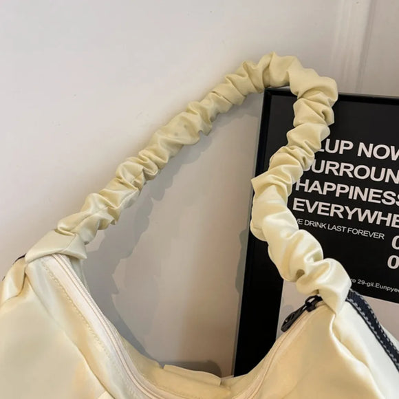 Gerüschte Große Tragetasche