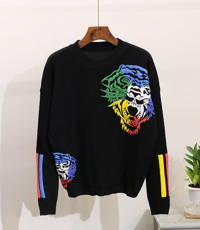 Grozavu Embroidered Tiger Sweater & Pants Set