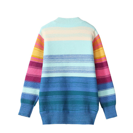 Organic relaxed cotton rainbow knit top with bold embroidery, featuring a round neck and long sleeves. Ideal for a commuting temperament style.