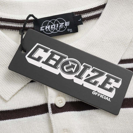 Suéter de rayas con cuello de solapa