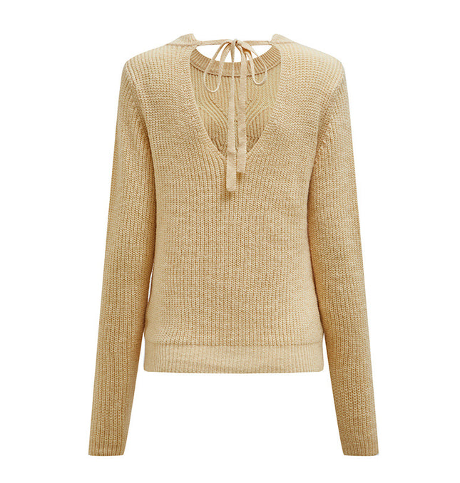 Chic Lace-Up Back Sweater: Elevate Your Spring Wardrobe! at €39.00