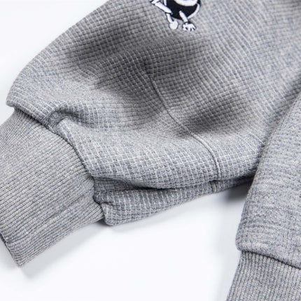 Sudadera con capucha con cremallera bordada de letras desgastadas – Corte holgado