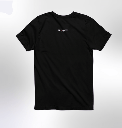 Essential classic tee offering timeless comfort and effortless style for everyday wear.