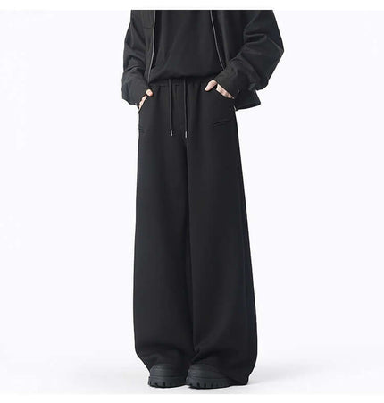 Oversized Winter Casual Long Pants in black with elastic material for winter comfort and street style.
