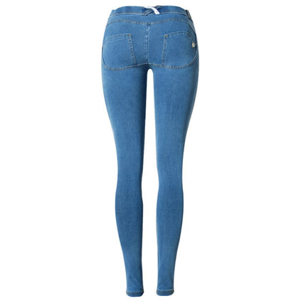 Stretchy Low-Waist Denim: Popular Comfort at €40.66