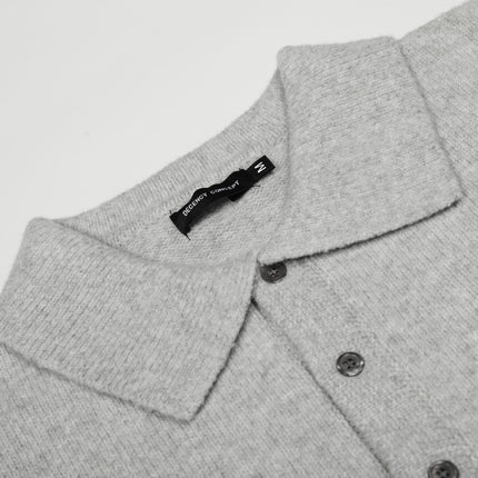 Maglione con colletto a risvolto e bottoni larghi