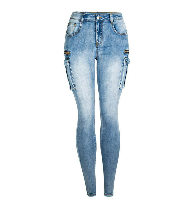 Ultra Stretchy Cargo Jeans: Classic Design at €42.10