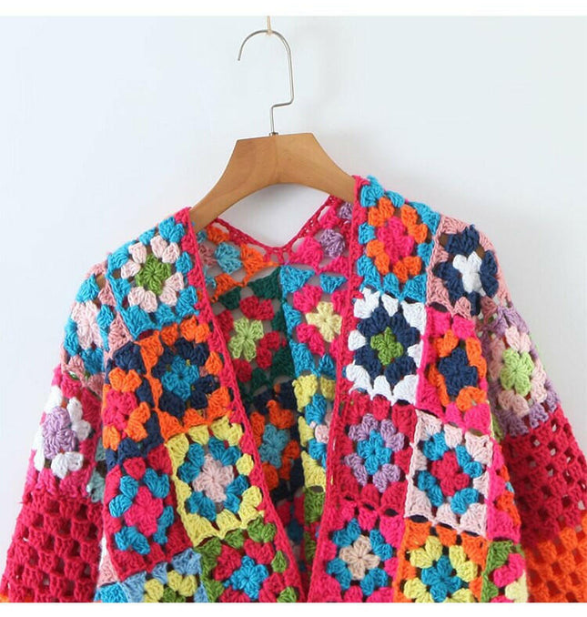 Boho Chic Vibes: Grozavu's Multicolor Plaid Crochet Cardigan! at €92.99