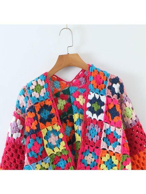 Boho Chic Vibes: Grozavu's Multicolor Plaid Crochet Cardigan! at €92.99