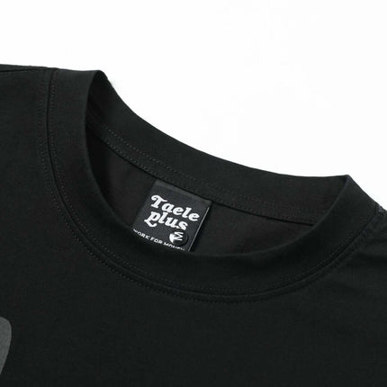 Washed Spray Print T-Shirt – Loose Fit close-up showing soft cotton blend fabric and relaxed fit design.