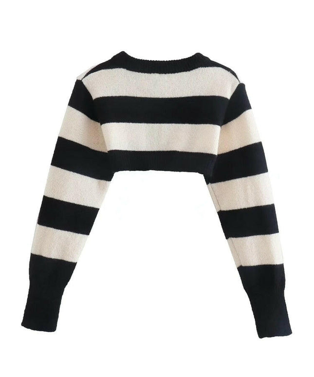 Grozavu's Black and White Striped Knitted Sweater: Crop Top for Women