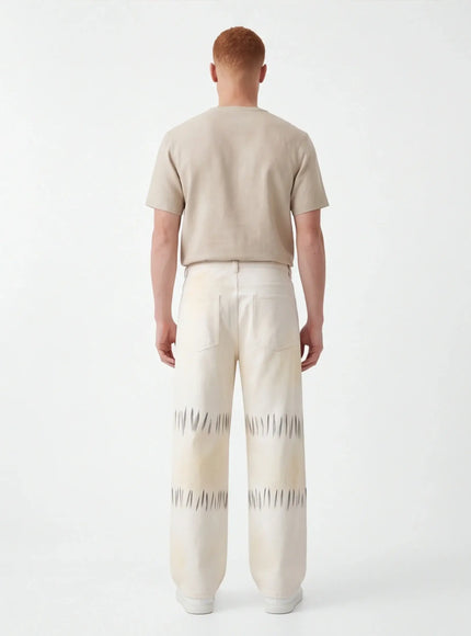 Signature Pants – aus ultra-weichem Material mit architektonischem Design